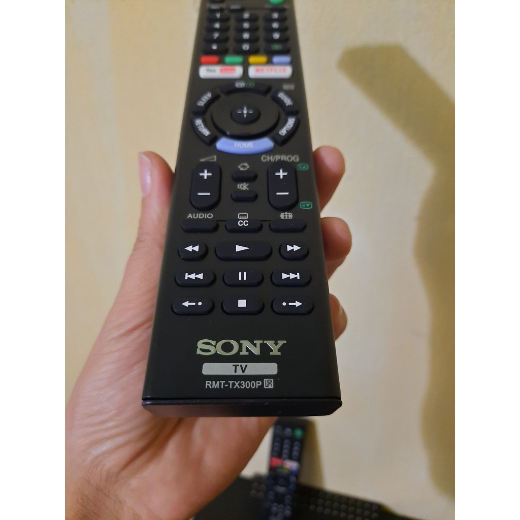 Điều khiển tivi Sony RMT- TX300P,TZ300P Hàng đẹp Logo Sony mạ bạc cao cấp, Hàng xuất Malaysia 100% Tặng kèm Pin