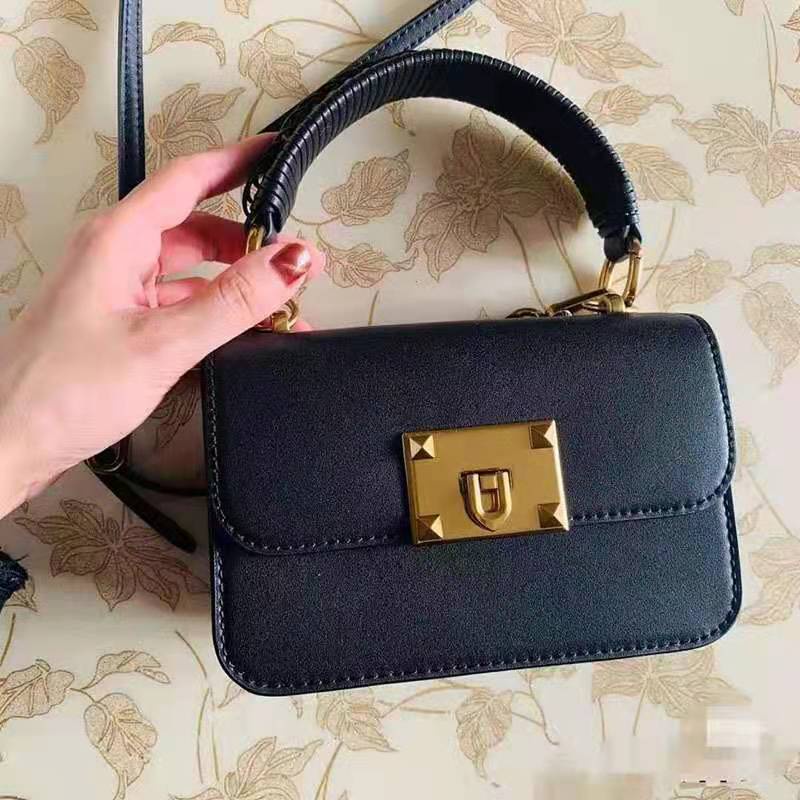 Túi xách nữ đeo chéo hàng hiệu xuất dư TX20