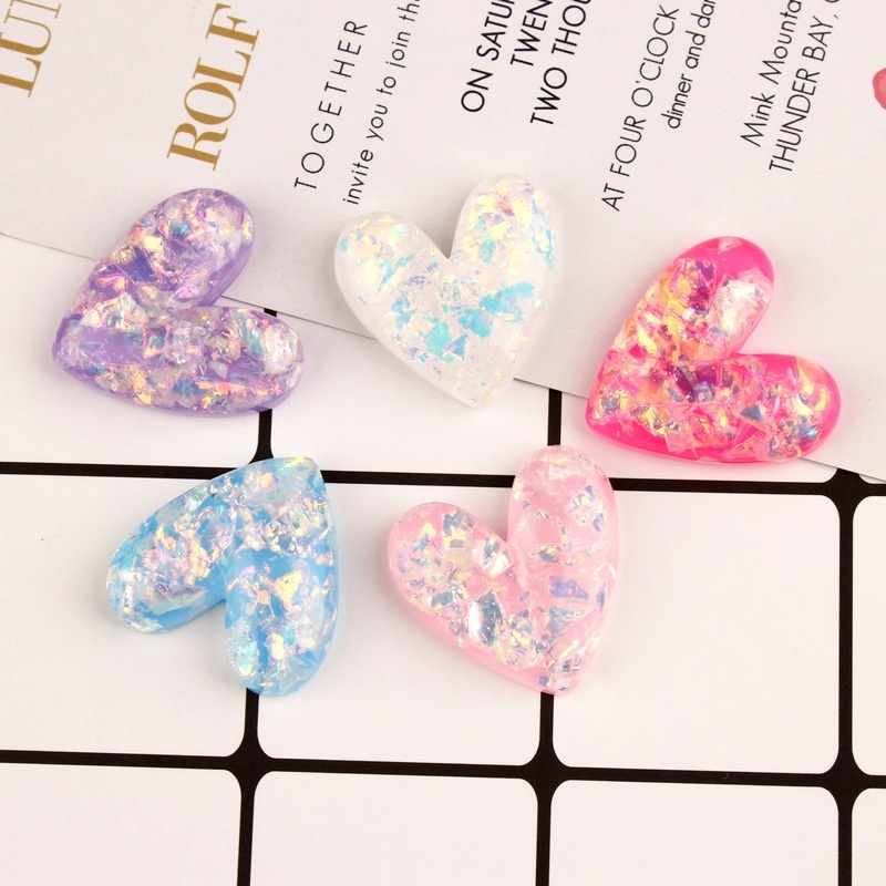 Set 5 Phụ Kiện Trang Trí Quần Áo Hình Trái Tim Lấp Lánh Xinh Xắn