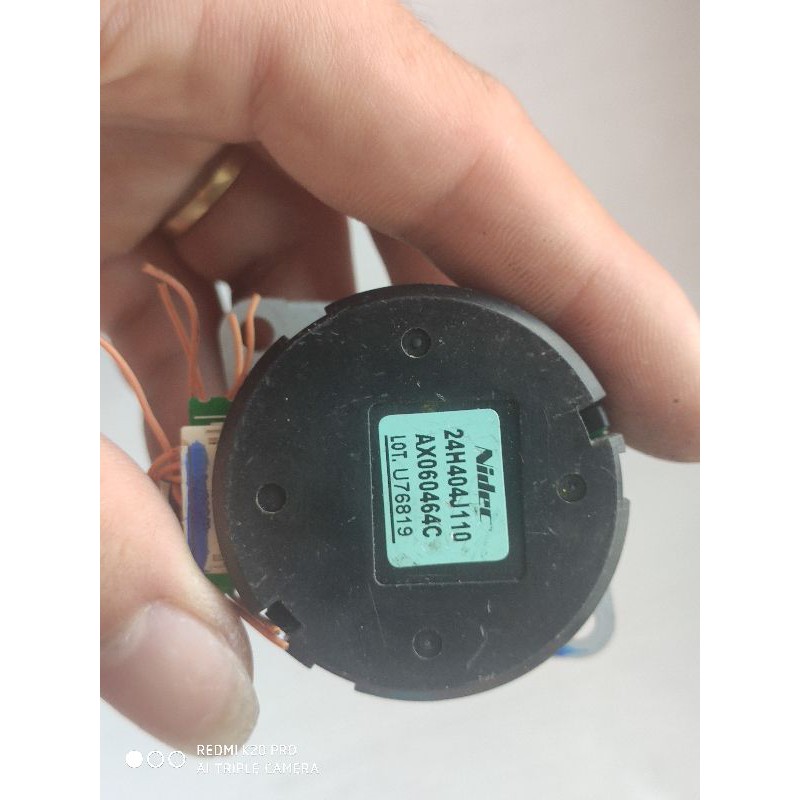 Motor nidec không chổi than 10w