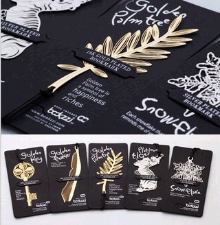 Set 4 thẻ đánh dấu trang sách bằng thép không gỉ họa tiết bông tuyết/lông vũ độc đáo