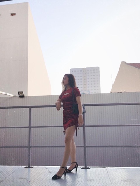 [Mã SKAMA06 giảm 8% tối đa 50K đơn 250K] Đầm khoét ngực bigsize | BigBuy360 - bigbuy360.vn