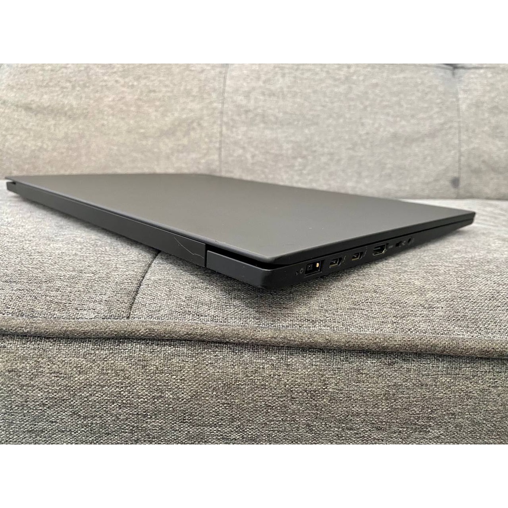 Laptop Thinkpad P1 Gen 2 i7-9850H, RAM 16G, SSD 512G, VGA T2000 4G, 15' FHD  HÀNG CHUẨN ĐẸP