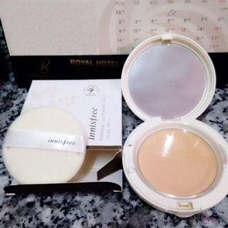 Phấn phủ dạng nén làm sáng da innisfree