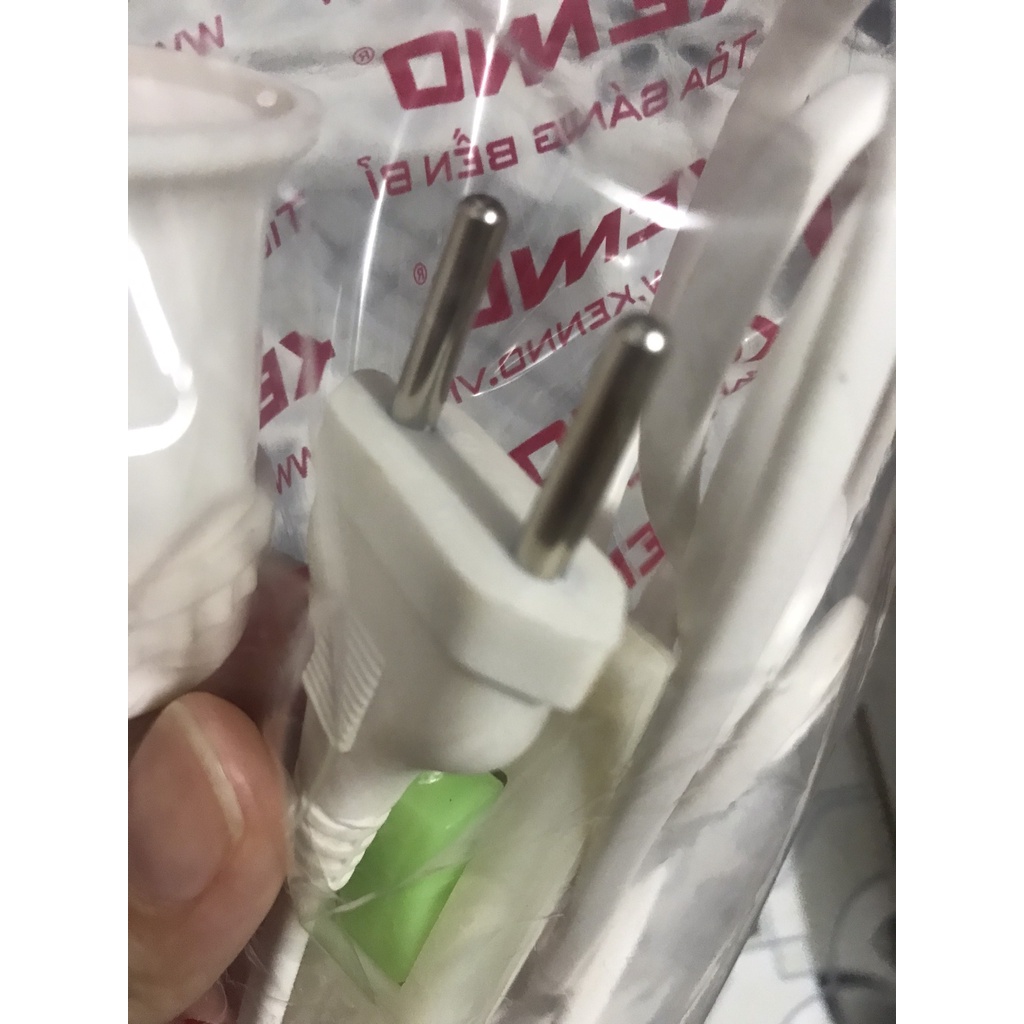 Đuôi đèn E27 liền dây có công tắc dài 2,5M hiệu Kenno- Tiện lợi, nhanh chóng dễ sử dụng- BH 12 tháng