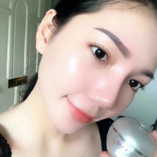 FACE THẠCH DƯỠNG TRẮNG DA MWHITE