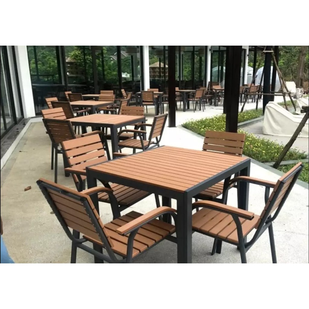 Bộ bàn ghế nhựa composite nan giả gỗ khung nhôm