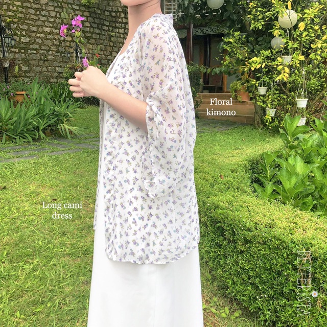 Kimono trắng hoa tím xanh Betterista [KN213] | BigBuy360 - bigbuy360.vn
