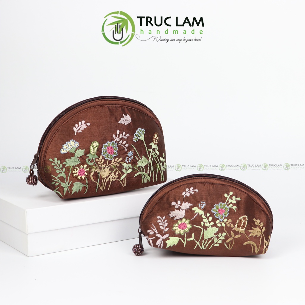 Ví Cầm Tay Nữ Ví Sò Vải Tafta Họa Tiết Hoa Cỏ Thêu Tay 2 Mặt Set 2 Chiếc - Trúc Lâm Handmade