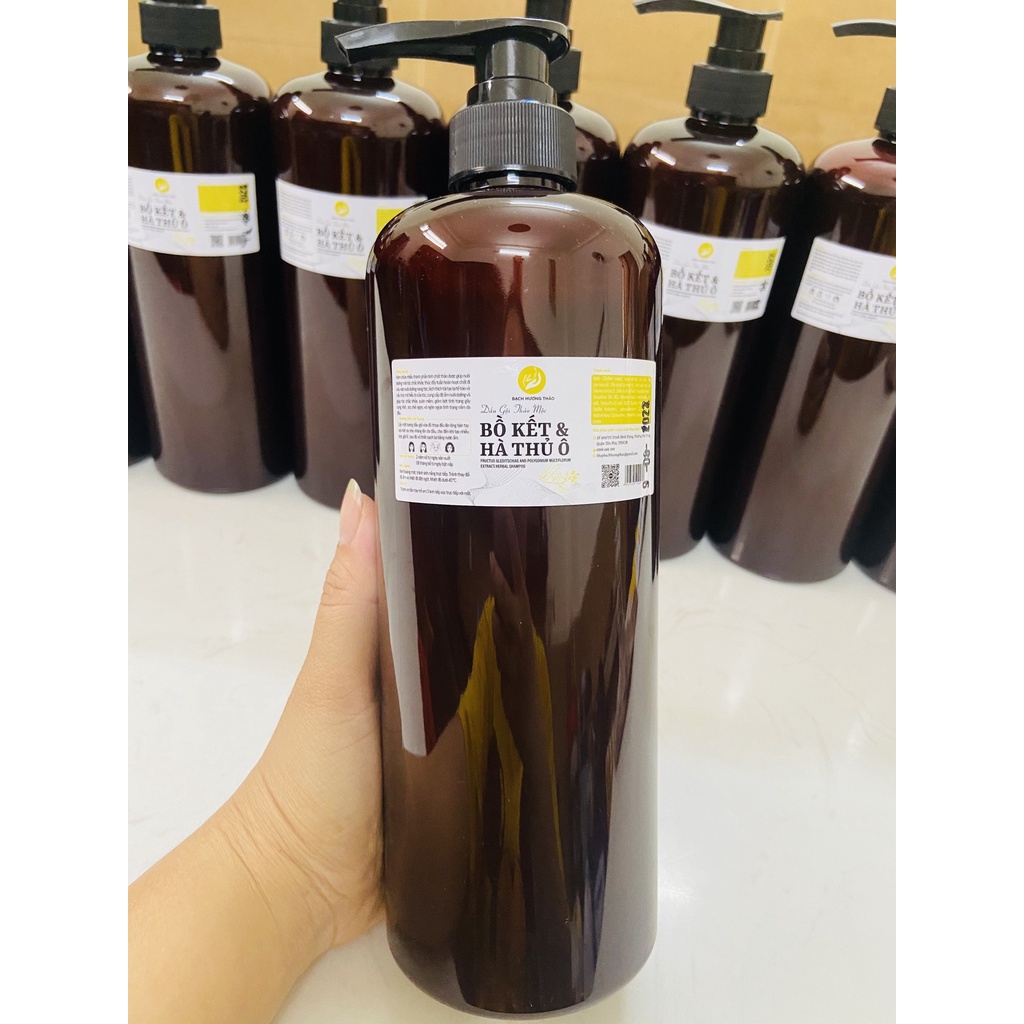 1 Lít sỉ dầu gội thảo dược /bồ kết , hà thủ ô,mần trầu, hương nhu, cỏ ngũ sắc, nha đam,bưởi, bạch hương vân Thảo
