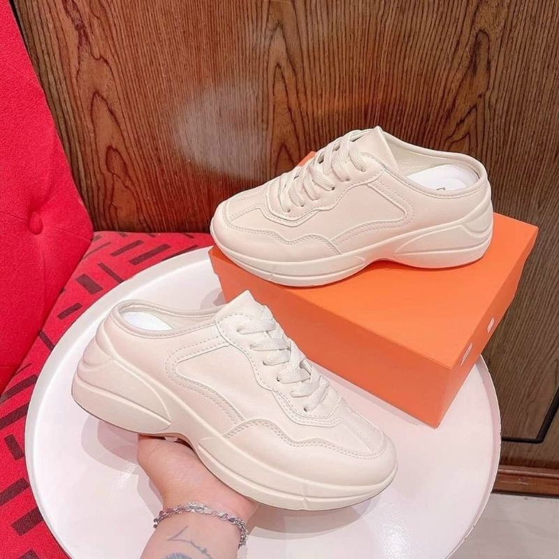 Sục thể thao nữ trắng kem đế cao 5p