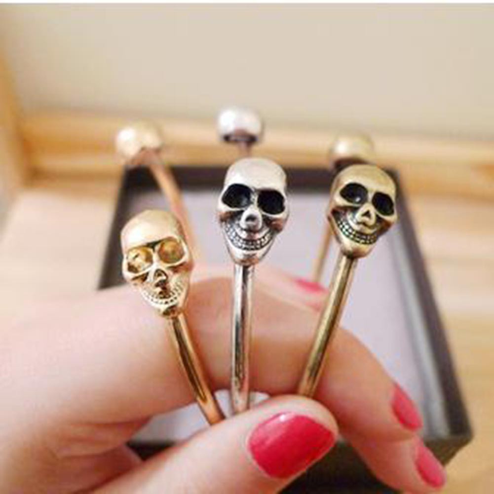 Vòng tay hợp kim hình đầu lâu phong cách gothic cá tính