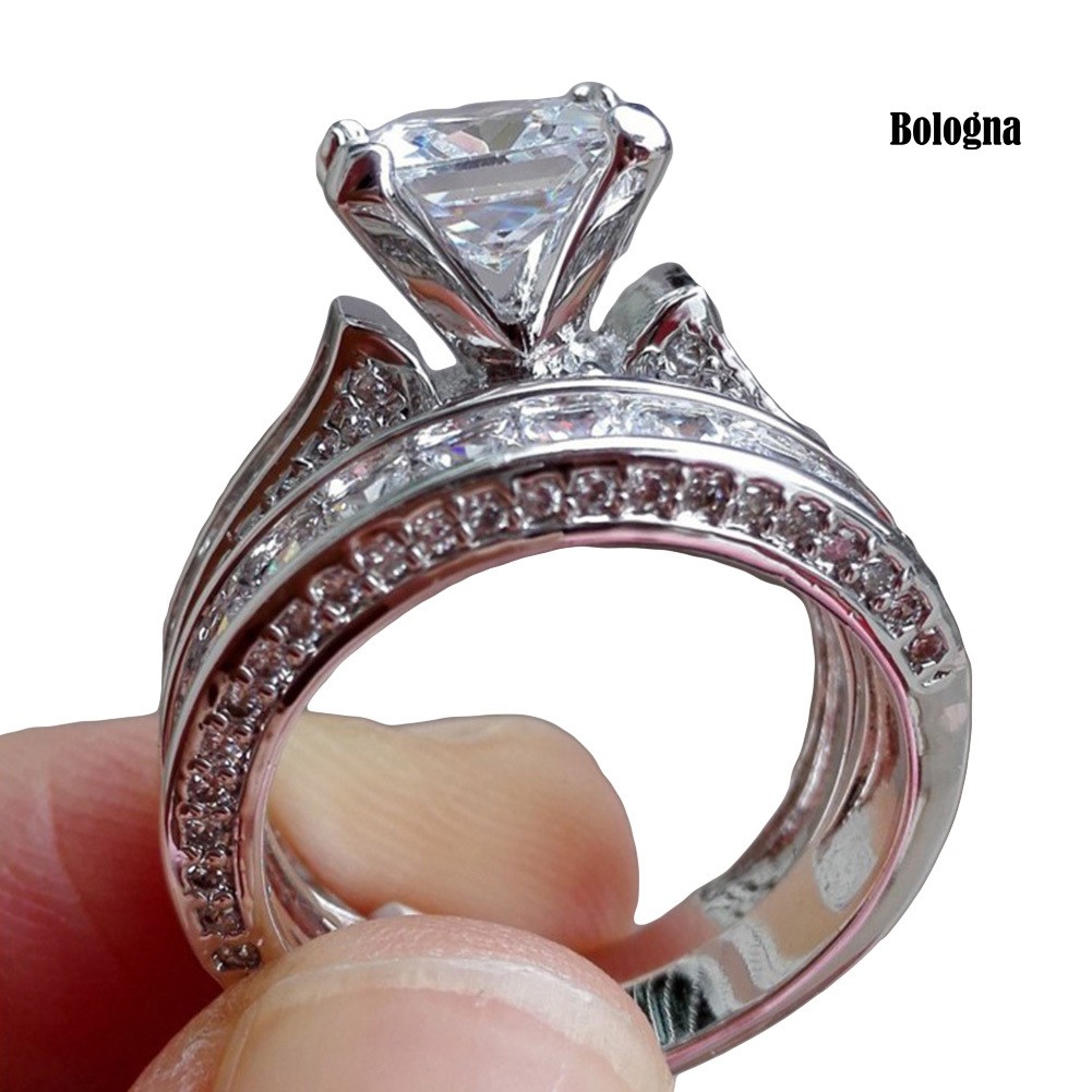 Set 2 Nhẫn Đính Đá Lấp Lánh