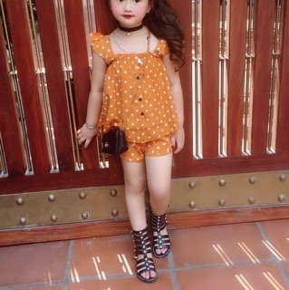Bộ lụa chấm bi