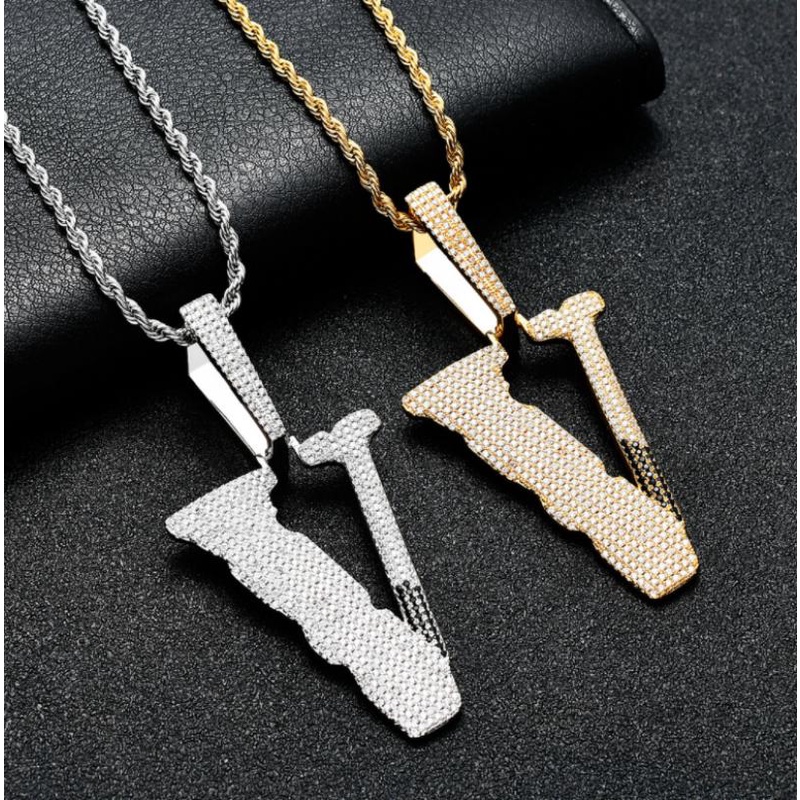 Dây Chuyền Mặt Chữ V Đính Đá Zircon Nhiều Màu Sắc Phong Cách Hip Hop