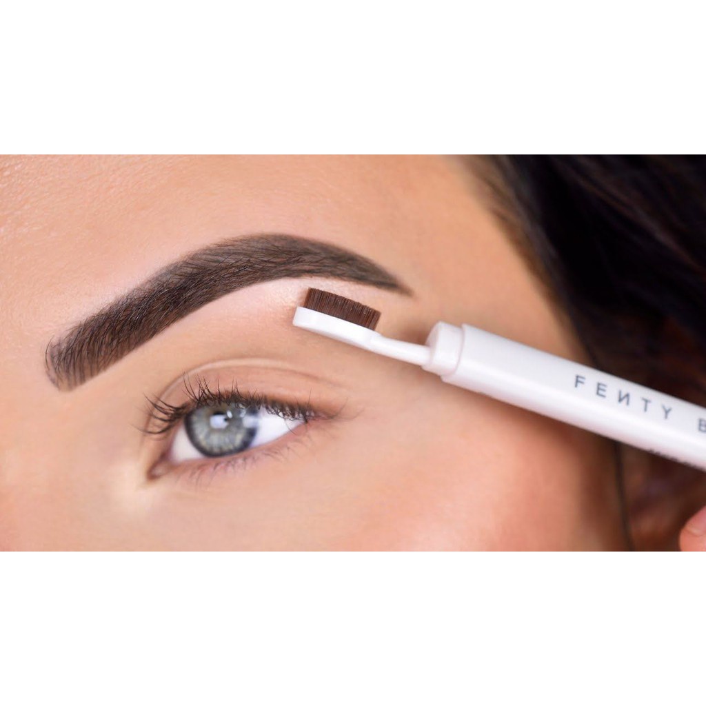 Chì Kẻ Mày Brow MVP Ultra Fine Brow Pencil & Styler 0,07g