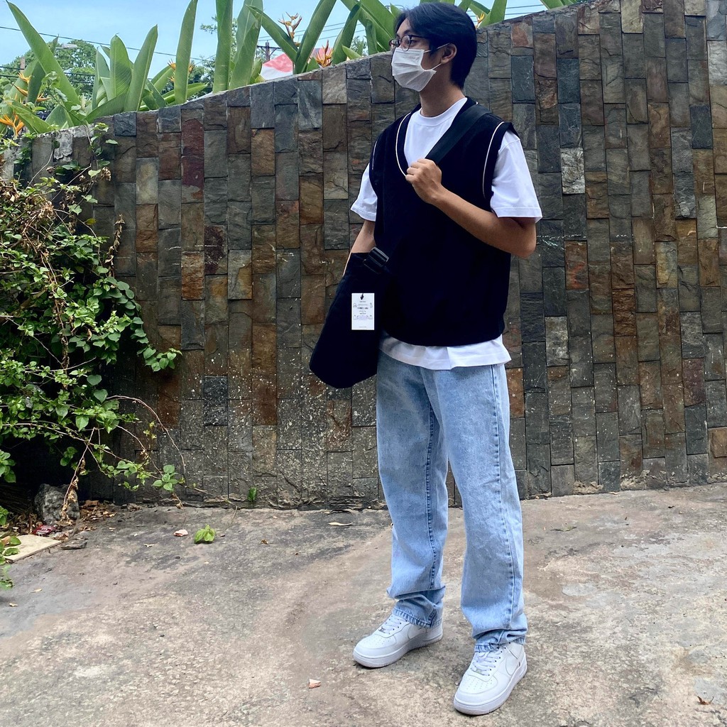 Quần FF LIGHT BLUE BAGGY JEANS | BigBuy360 - bigbuy360.vn