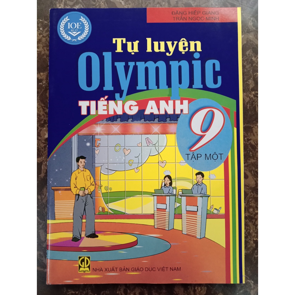 Sách – Tự luyện Olympic tiếng Anh 9 (Tập 1)