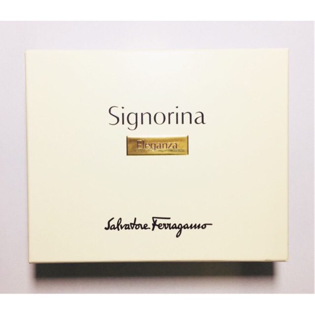 Gift set lớn Nước hoa và Dưỡng thể Signorina Eleganza Salvatore Ferragamo