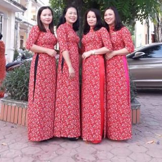 Áo dài may sẵn hoa nhí đỏ