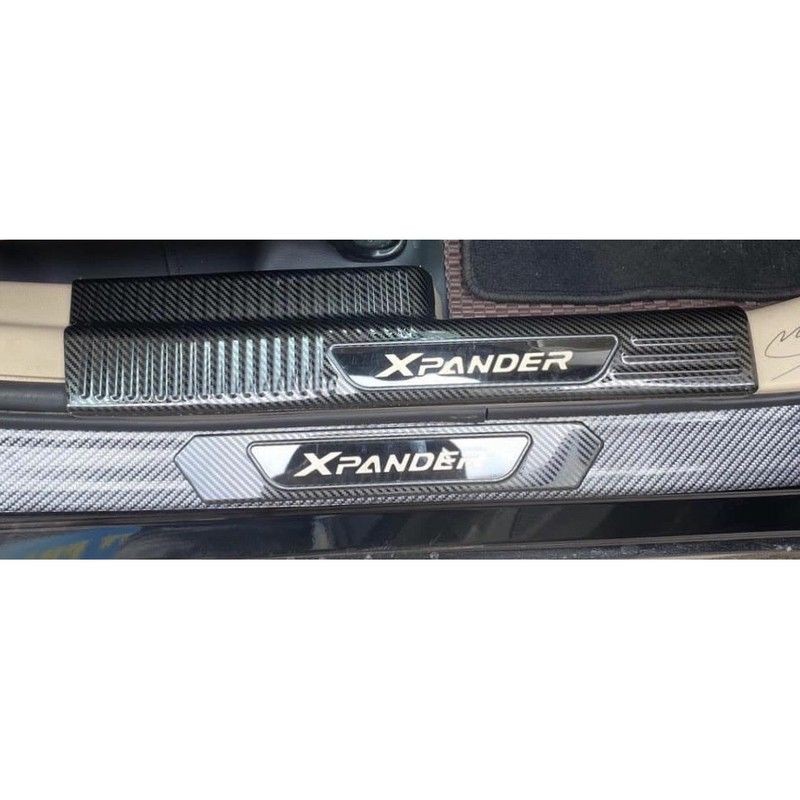 Bộ ốp bậc cửa xe Mitsubishi Xpander 2018+ Cacbon cao cấp