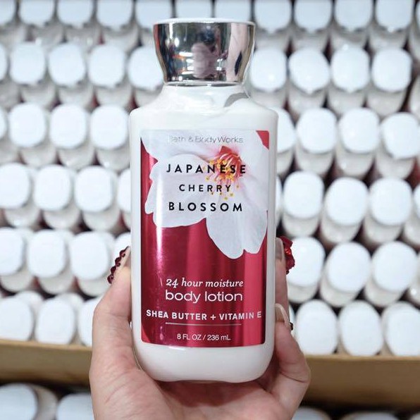 👑 L&G 💄 Sữa Dưỡng Thể Bath Body Works Japanese Cherry Blossom Body Lotion 236ml