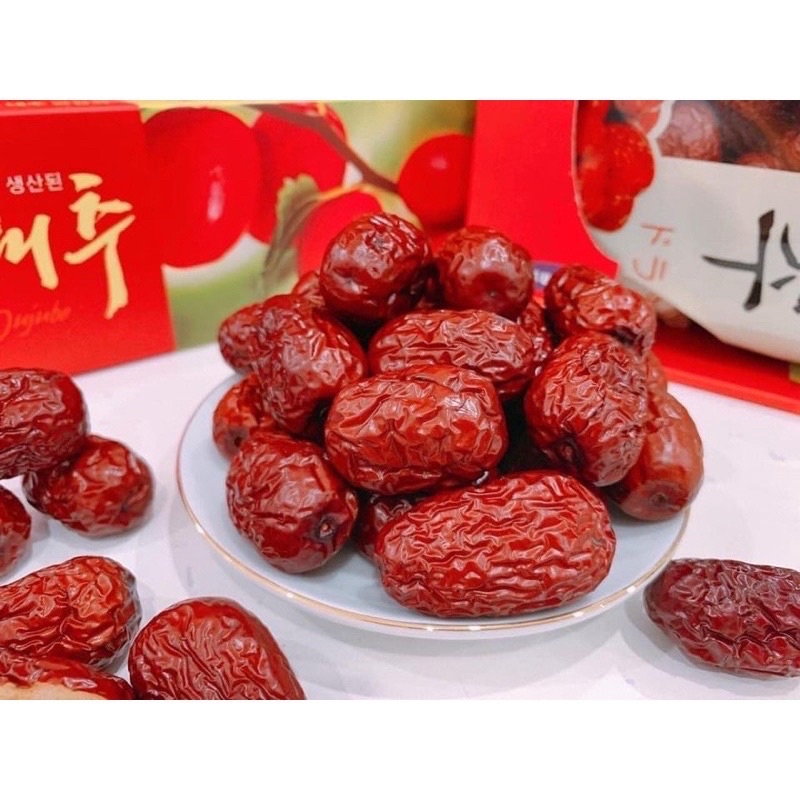 TÁO ĐỎ SẤY KHÔ, HÀNG ĐỦ 1KG, DATE 2025( CÓ TÚI, HỘP KÈM)