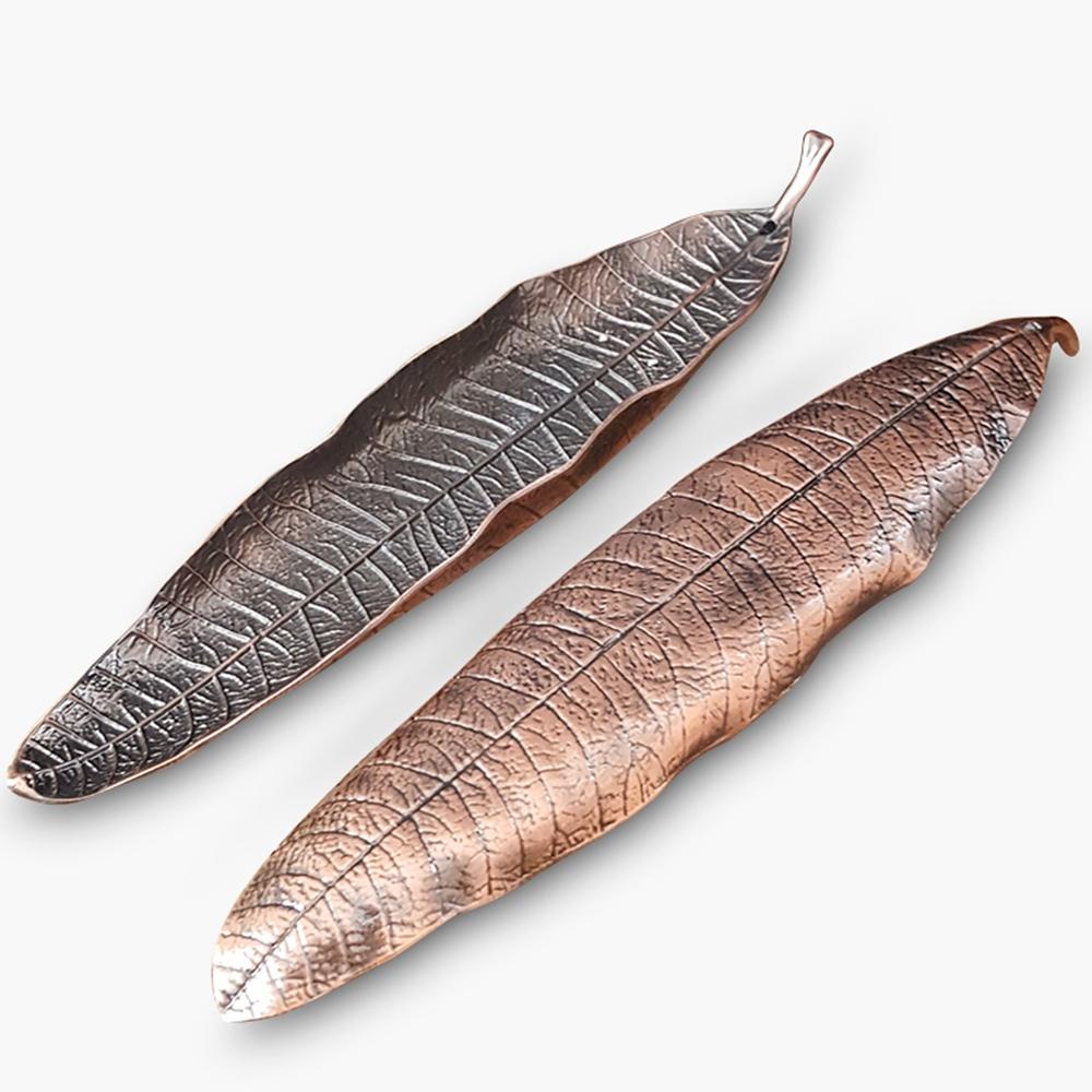 Giá Đỡ Nhang Trầm Hương Bằng Hợp Kim Kẽm Phong Cách Phật Giáo Độc Đáo