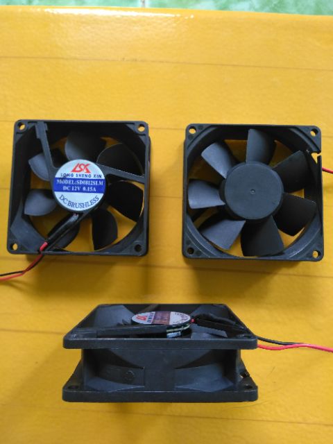 Quạt làm máy ấp trứng- 8 phân -12v