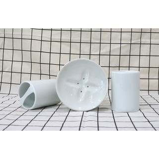 Bộ phụ kiện nhà tắm