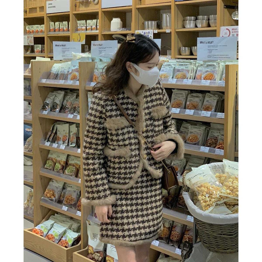 Set áo khoác và chân váy caro thời trang nữ tính