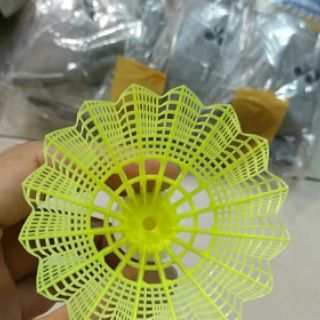 Quả cầu nhựa Yonex mavis 10