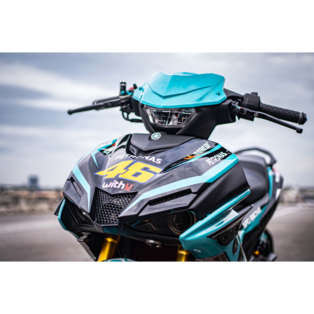 Mặt nạ kiểu R1 cho exciter 155vva, mặt lạ r1 độ ex155vva tại moto tấn phát