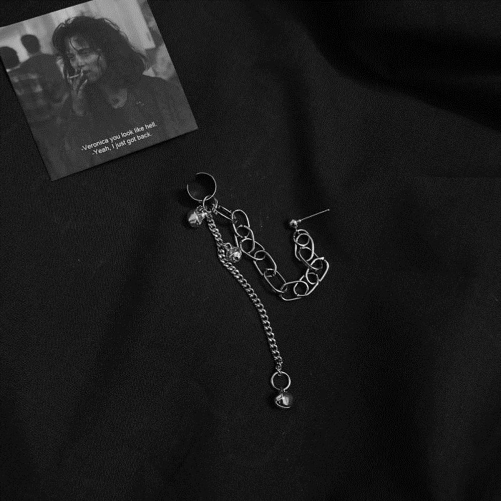 1 Khuyên Vành Tai Đính Chuông Thiết Kế Thời Trang