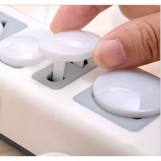 Combo 10 nút bịt ổ điện 2 chân an toàn cho bé