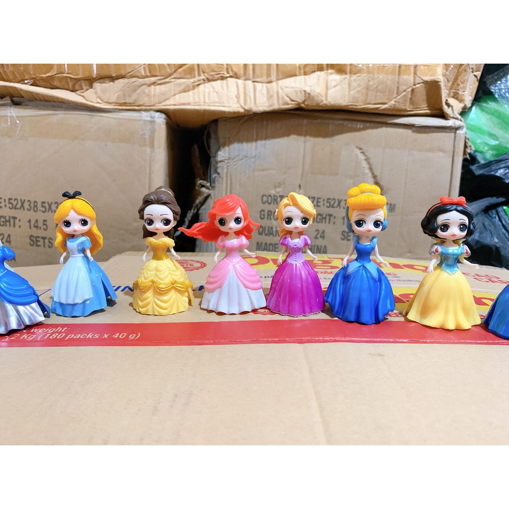 SET 6 CÔNG CHÚA THAY VÁY NHỰA TẶNG KÈM 18 VÁY THAY ĐỔI / SET 6 BÚP BÊ THAY VÁY DISNEY (KT 8CM)