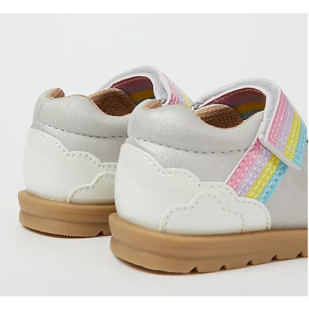 Giày búp bê ghi cầu vồng cho bé gái George UK