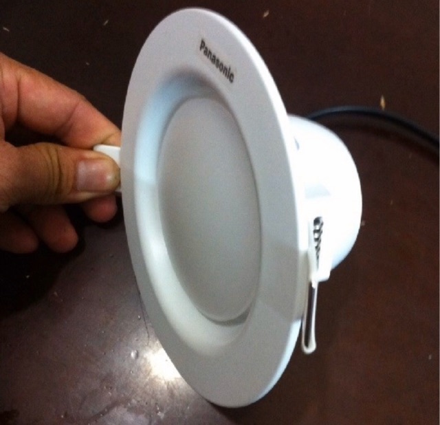 Đèn led âm trần Panasonic 5W