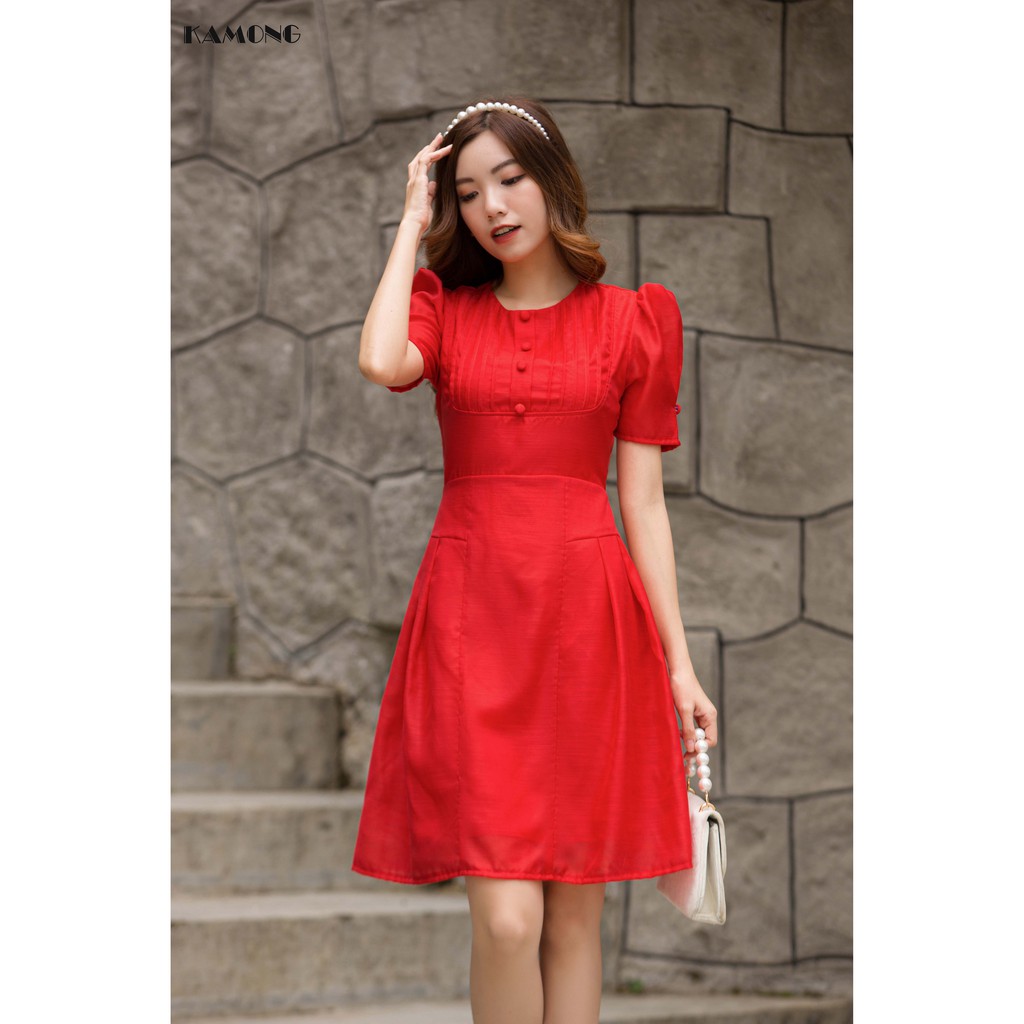 Đầm xếp ly đính nút KAMONG D133