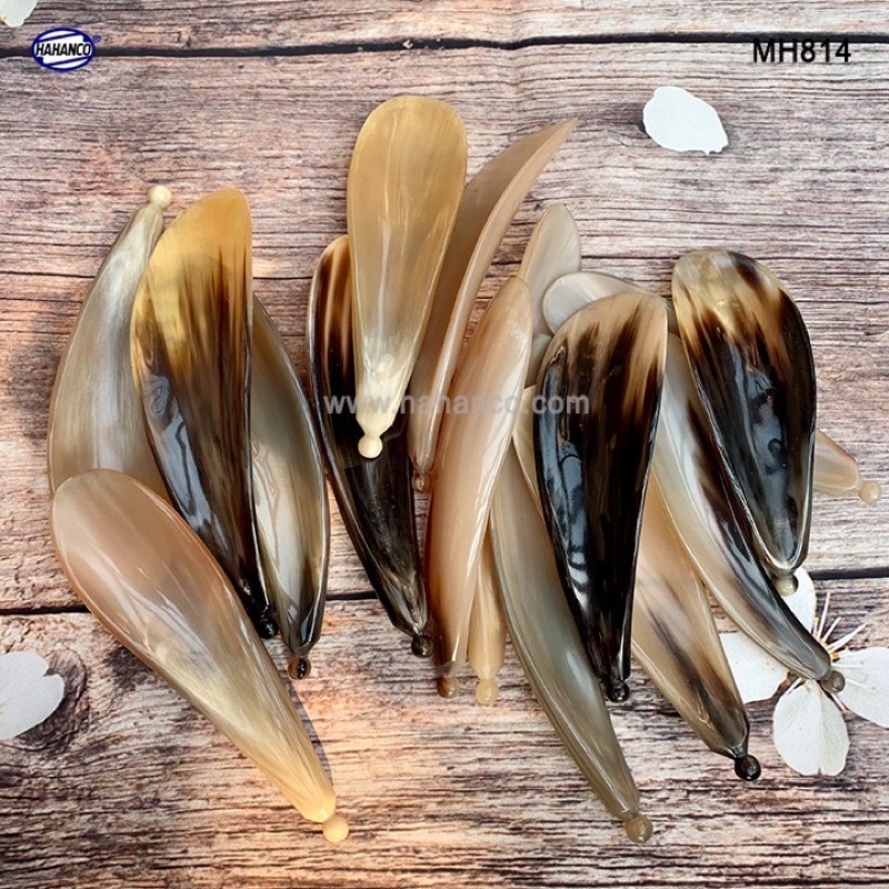 Dụng cụ cạo gió và day ấn huyệt bằng sừng