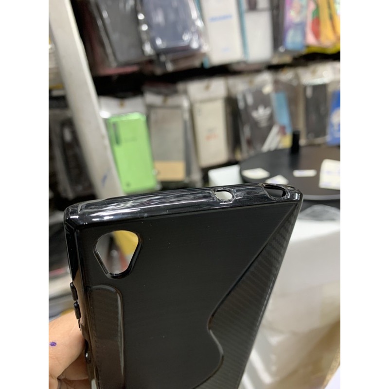 Ốp lưng Sony XA1plus dẻo đen chống sốc