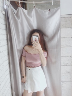 Áo croptop bẹt vai