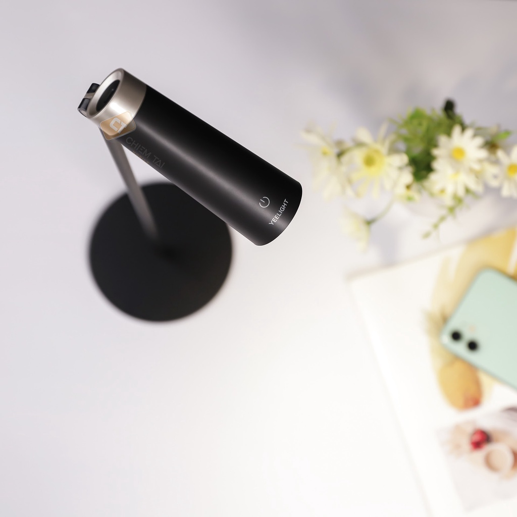 Đèn bàn sạc tích điện 4 in 1 Yeelight YLYTD0011