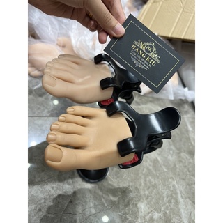 Bàn chân giả siêu cấp