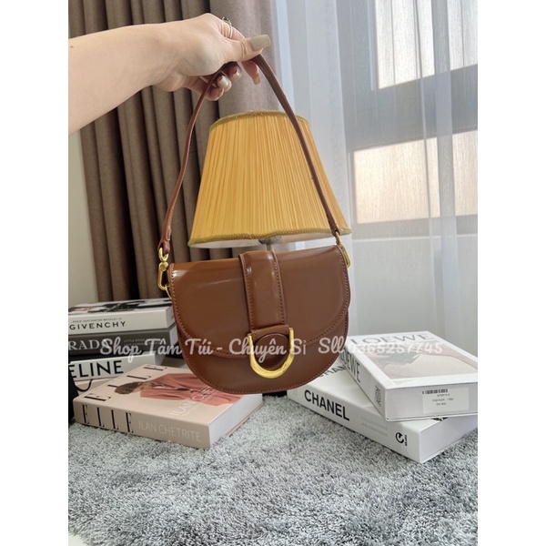 Túi xách móng ngựa size 18cm ảnh thật shop chụp hàng hottrend