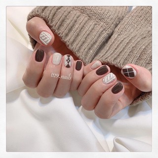 nail box mimi. nail