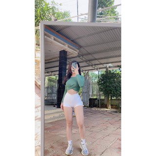 Croptop xoắn eo tay dài