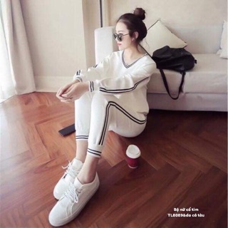 Bộ nữ trơn viền cổ tim -TL