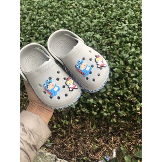 Sục lỗ cho bé trai bé gái