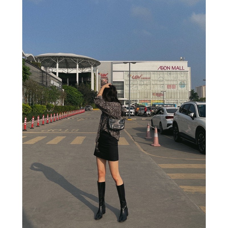 [Mã SKAMCLU7 giảm 10% tối đa 50K đơn 0Đ] chân váy jeans có quần trong 301 | BigBuy360 - bigbuy360.vn